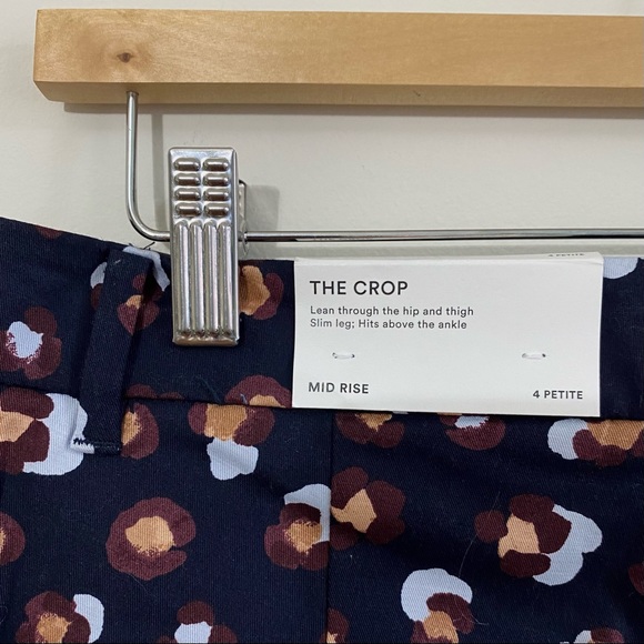 NWT Animal Print Cotton Crop Pant Ann Taylor - Picture 7 of 8